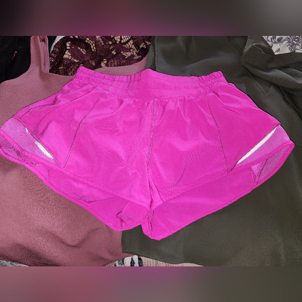 Lululemon Hotty Hot Shorts